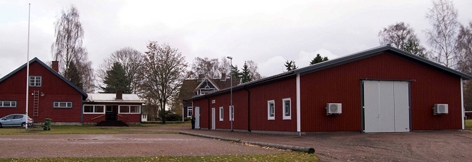 Klubbstugan och Sporthallen.